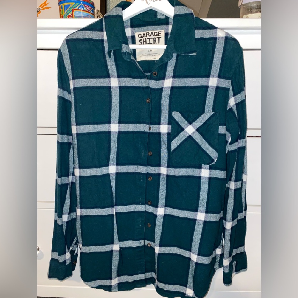 Green plaid from garage